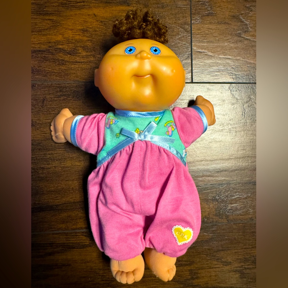 2004 Play Along Cabbage Patch Babies Blue Eyes Brown Hair Rare Doll Pink/Blue